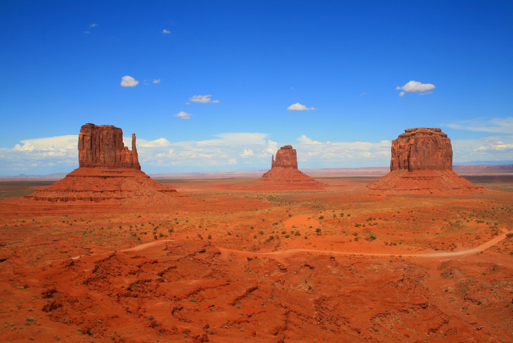 Western (Monument Valley)
